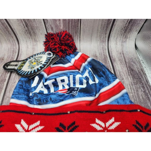 New England Patriots LED Light Up Knit Pom Pom Hat Beanie Cap NFL Official - Picture 4 of 9